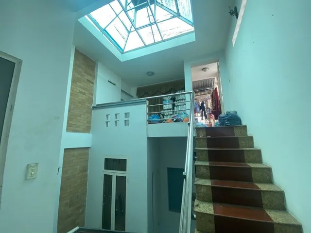 Bán nhà phố 246/33 Đồng Đen, P. 10, Quận Tân Bình