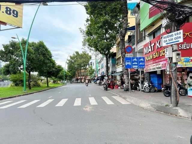 Bán nhà phố 75/50 Trần Văn Đang, P. 9, Quận 3