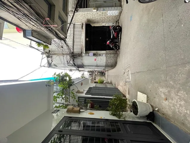 Bán nhà phố 136/60a Trần Văn Quang, P. 10, Quận Tân Bình