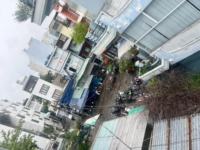 Bán nhà phố 2/17 Trần Nhân Tôn, P. 2, Quận 10