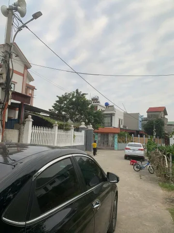 😘Bán Đất Sẵn Nhà Xưởng, Trục Chính Lạc Xá, Quế Tân, Quế Võ Mt 10m Dt 250m2 Giá 9.8 Tỷ lh e Điệp 0395777369