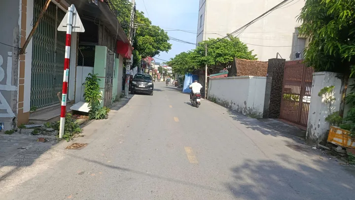 🏠Bán Nhà 3 Tầng Mặt Đường Đàm Văn Tiết, Sơn Trung, Nam Sơn Mt 5.3m Dt 118m2 Giá 8.6 Tỷ lh e Điệp 0395777369