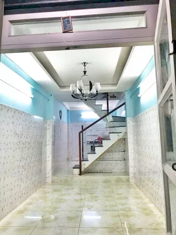 LÔ GÓC ĐIỆN BIÊN PHỦ GIÁP QUẬN 1 GẦN BỜ KÈ 2 TẦNG 3,65 TỶ