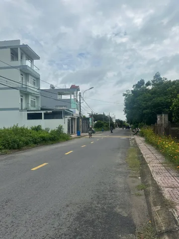Bán Đất 1200m2 có sẵn 1200 m2 thổ cư giá 9.6 tỷ tại Xã Gia Canh Huyện Định Quán Đồng Nai