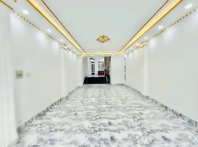 BÁN NHÀ HẬU GIANG -NHÀ ĐẸP Ở NGAY-NỞ HẬU-3TẦNG 3PN-DT 76M2-GIÁ 7.5 TỶ