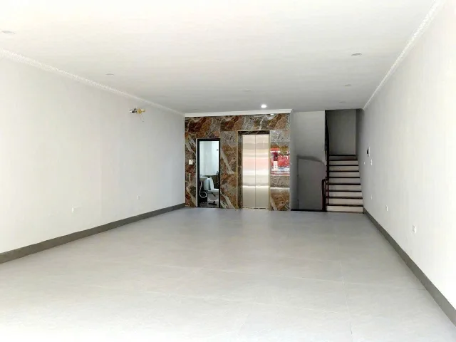 Cho thuê  Tòa Nhà Mặt Phố 100m2 giá 65 triệu tại Lạc Long Quân Phường Phú Thượng Quận Tây Hồ Hà Nội