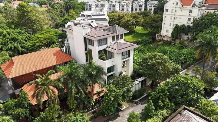 Продаётся дом, 350 м², Thủ Đức