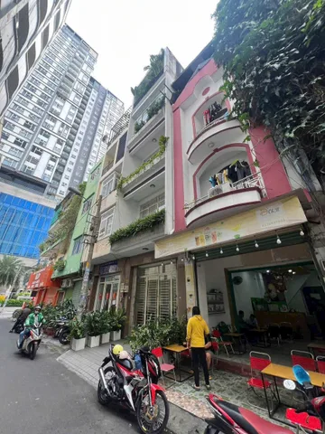 Bán Nhà riêng 284 LÝ THƯỜNG KIỆT Q10 – HẺM 10M CÓ LỀ – NHÀ MỚI 5 TẦNG, 7PN – 16,9 TỶ TL