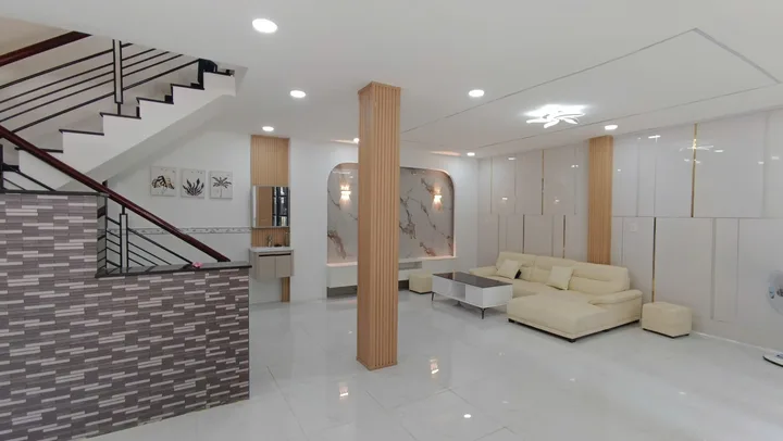 GIÁ ĐẦU TƯ! NHÀ NGÃ TƯ 4 XÃ 60M2 - BỀ NGANG 8M CỰC HIẾM - HẺM 4M - 4PN CHỈ 6.4 TỶ