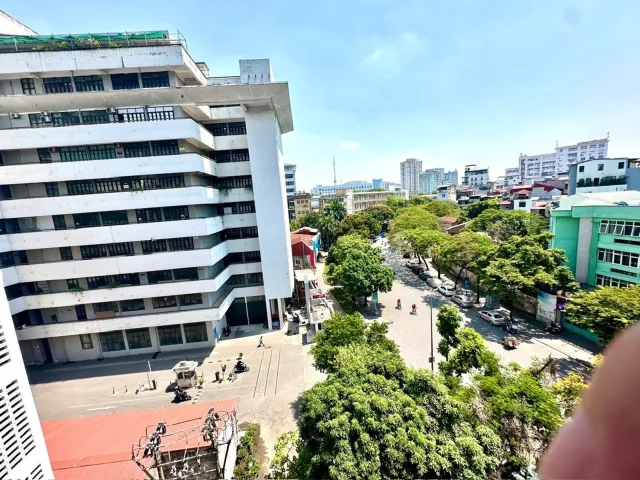 Tòa nhà mặt phố Trần Đại Nghĩa 2 thoáng, 80m2, 10t, mt 6.5m, giá chào 79 tỷ.