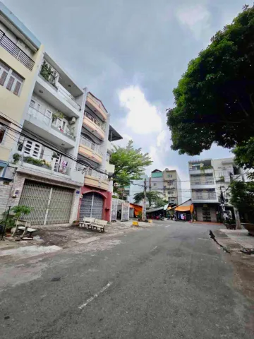 💥 HƠN 8 TỶ : MẶT TIỀN KINH DOANH NGAY TRẦN VĂN GIÀU SÁT KHU TÊN L.ỬA B.TÂN 
- DIỆN TÍCH: 100M2 ) NGANG 5M - 4 TẦNG - 5PN