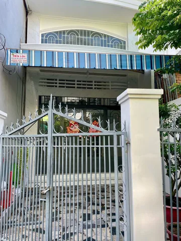 Bán Nhà riêng 98m2 có sẵn 98 m2 thổ cư giá 1.9 tỷ tại Phường Mỹ Bình Thành phố Long Xuyên An Giang