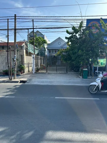 Bán Nhà riêng 206m2 có sẵn 206 m2 thổ cư giá 5.7 tỷ tại Thị trấn An Châu Huyện Châu Thành An Giang