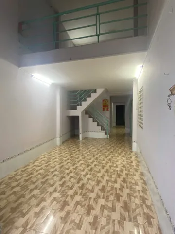 Bán Nhà riêng 61.7m2 có sẵn 61.7 m2 thổ cư giá 2.4 tỷ tại Phường Mỹ Phước Thành phố Long Xuyên An Giang