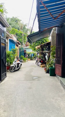 CHÍNH CHỦ LÂU ĐỜI - SAU TRƯỜNG TH NGUYỄN VĂN KỊP - NHÀ MỚI VÀO Ở NGAY - CÁCH HXH 10M