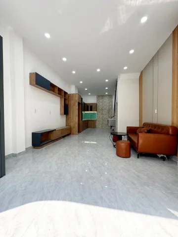 Продаётся дом, 37 м², Bình Tân