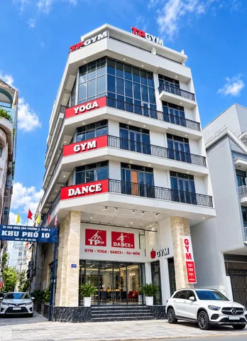 Продаётся недвижимость, 206,5 м², Quận 6