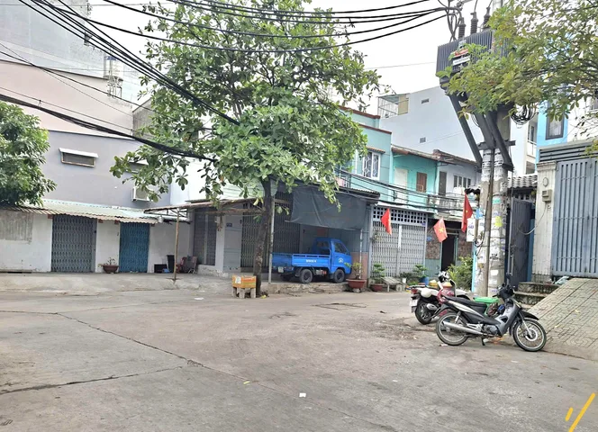 Bình Tân nhà 5 tầng 72m2 hẻm xe tải nhỉnh 7ty xíu