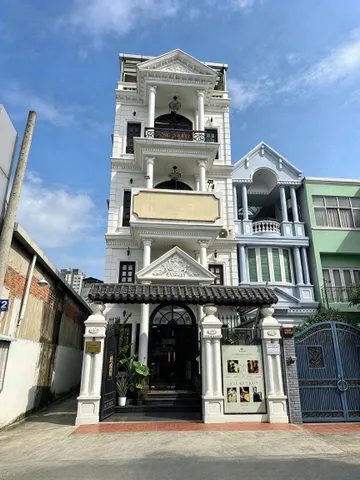 THANH LÝ NHÀ MT ĐƯỜNG TT Q1. 128m2. CÓ NGUỒN TIỀN 3%/Năm