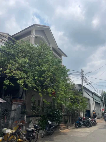 Xưởng Sản Xuất 1 Tầng ( DT:10x18 180m2 )  có sẵn 180 m2 thổ cư giá 14.2 tỷ tại Đường Số 18B Phường Bình Hưng Hoà A Quận Bình Tân TP. Hồ Chí Minh
