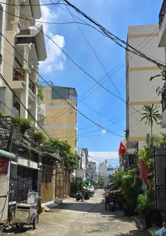 Bán Nhà riêng 84m2 có sẵn 80 m2 thổ cư giá 7.99 tỷ tại Đường Phạm Quý Thích Phường Tân Sơn Nhì Quận Tân Phú TP. Hồ Chí Minh