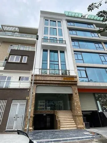 Cho thuê tòa nhà Nam Trung Yên 120m² x 8 tầng, 1 hầm, MT 6,5m, thang máy, thông sàn, giá 100tr