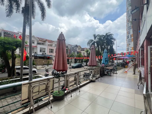 Bán Căn hộ chung cư 96m2 giá 5 tỷ tại Đường Nguyễn Văn Linh Xã Phong Phú Huyện Bình Chánh TP. Hồ Chí Minh