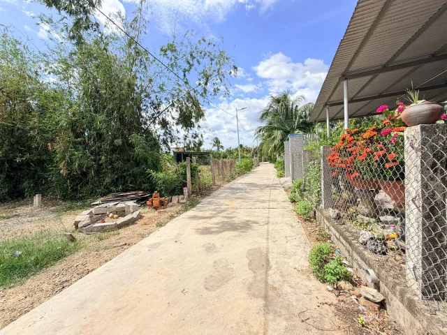 Bán Đất 115.2m2 có sẵn 81.9 m2 thổ cư giá 270 triệu tại Phường Ninh Hà Thị xã Ninh Hòa Khánh Hòa