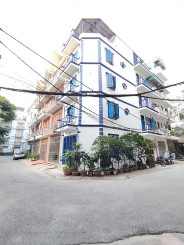 CHO THUÊ NHÀ LÔ GÓC 5 TẦNG KIM GIANG (60M2) – Ô TÔ TRÁNH ĐỖ CỬA, FULL ĐỒ, TIỆN Ở VÀ LÀM VĂN PHÒNG