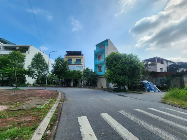 💥Bán Lô Góc Đông Đô, Vạn An View Vườn Hoa Mt 6m Dt 135m2 Giá 8.7 Tỷ lh e Điệp 0395777369