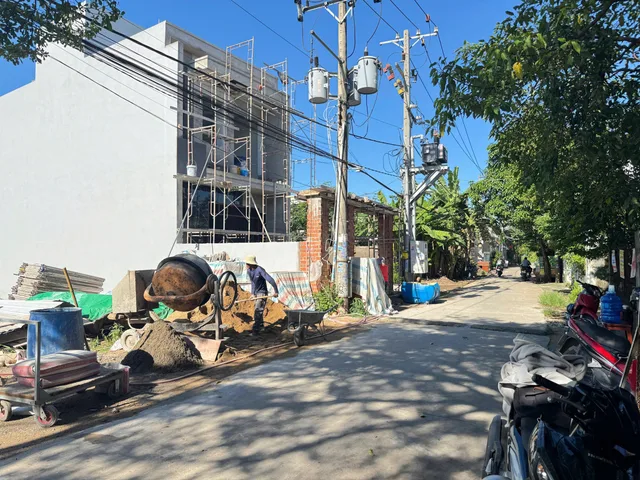BÁN MẤY LÔ ĐẤT TRẢNG DÀI NGAY SAU BỆNH VIÊN DA LIỄU