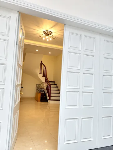 Cho thuê nhà Ngõ 116 PHAN KẾ BÍNH, Ba Đình. 20 triệu/tháng. Ưu tiên: Hộ Gia Đình, Văn phòng, KD Onl