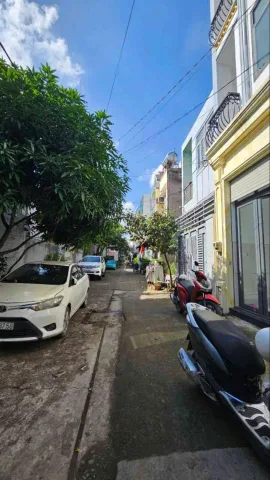 CHỦ NGỘP CẦN RA GẤP NHÀ 4 TẦNG. Đ.SỐ4 BÌNH TÂN. ( 52m²)