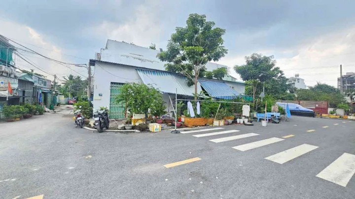 BÁN ĐẤT TẶNG NHÀ 3 MẶT TIỀN BÙI TƯ TOÀN ĐƯỜNG NHỰA 20M DT 4x19M CHỈ 5 TỶ 5 (B445)