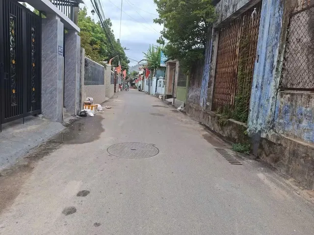 Bán đất kiệt Hoàng Văn Thái 📌📌📌Làm việc trực tiếp giá tốt !!!