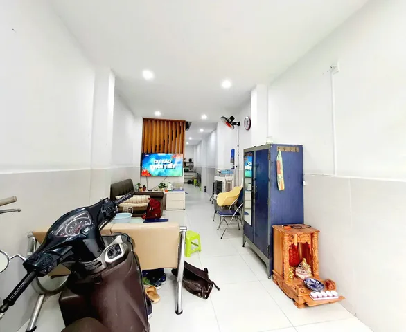 Nhà Hẻm Ô tô Phan Sào Nam, QUẬN TÂN BÌNH, 3 x 14m, 7.4 tỷ