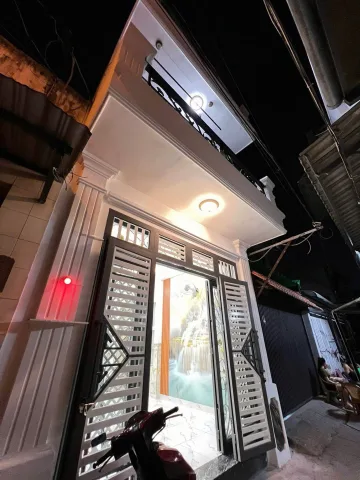 Nhà Mới Ngay Tỉnh Lộ 10 Kế Tên Lửa DT 4 x 10 - Giá Nhỉnh 3 Tỷ