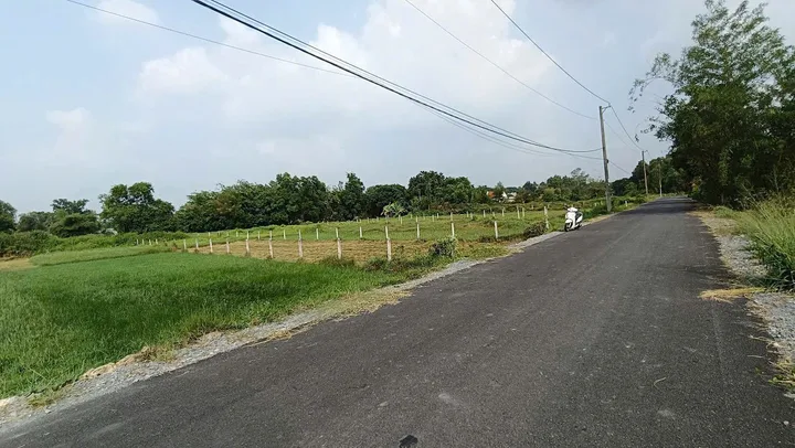 Bán Đất 1000m2 có sẵn 80 m2 thổ cư giá 11.5 tỷ