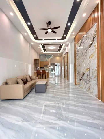 BÁ.N NHÀ ĐẸP SÁT KÊNH THAM LƯƠN.G  - AEO.N MAILL TPHU  - HẺM ÔTÔ  - Ở NGAY - 160M2 SD - NHỈNH 5$