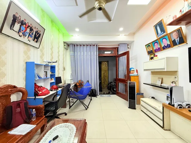 Bán Nhà riêng 64m2 có sẵn 64 m2 thổ cư giá 5.8 tỷ tại Đường số 4 Phường Bình Hưng Hòa Quận Bình Tân TP. Hồ Chí Minh