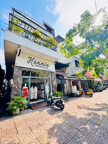 QUẬN 3: BÁN NHÀ 5 TẦNG CĂN GÓC 2 MT LÝ THÁI TỔ- DT 4,2M*17M VUÔNG ĐẸP- NGAY VÒNG XOAY CỘNG HOÀ GIAO NHAU Q1,3,5,10- 0938676685 CHÍNH CHỦ GIÁ TỐT