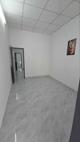 - SỔ VUÔNG VỨC, KO LỘ GIỚI - HẺM THÔNG THOÁNG GẦN MẶT TIỀN LÊ TRỌNG TẤN