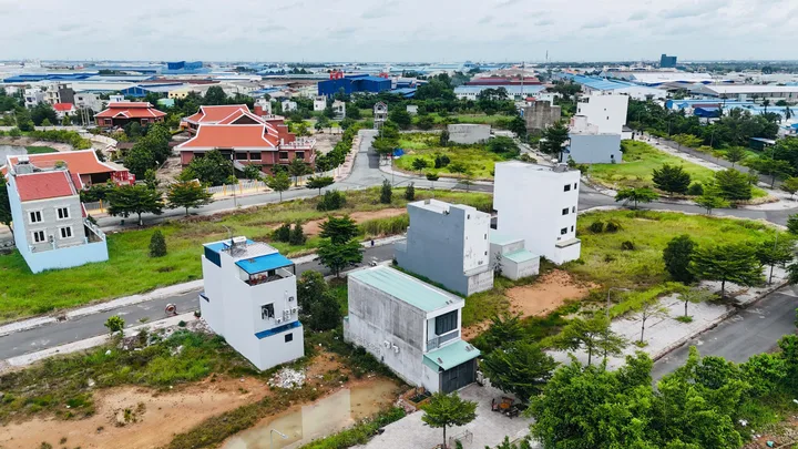🚨 CẦN TIỀN BÁN GẤP! LÔ ĐẤT ĐẮC ĐỊA KDC TÂN ĐÔ – SỔ SẴN CÔNG CHỨNG NGAY 🚨