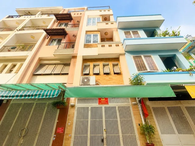 Bán nhà Nguyễn Văn Thủ - 5 tầng vuông đẹp cách mặt tiền 1 căn.