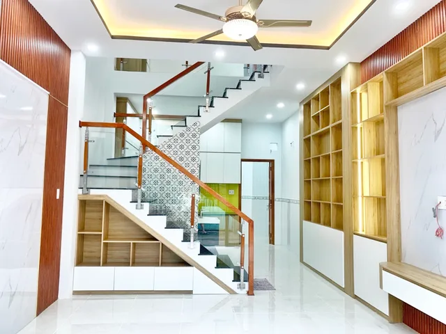 GẦN QUỐC LỘ 1A NGÃ TƯ GÒ MÂY 60M2, 2 TẦNG, 3PN CÓ NGỦ TRỆT 4,15 TỶ