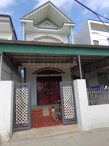 BÁN NHÀ 2 TẦNG RỘNG RÃI KHU PHỐ MINH KHAI,ĐẠI YÊN,HẠ LONG ĐANG KINH DOANH DÒNG TIỀN