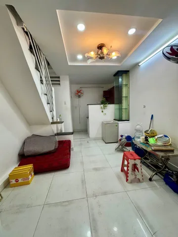 Cho thuê Nhà 3 tầng - Đường Trần Khắc Chân, Quận Phú Nhuận- 9 triệu/ tháng