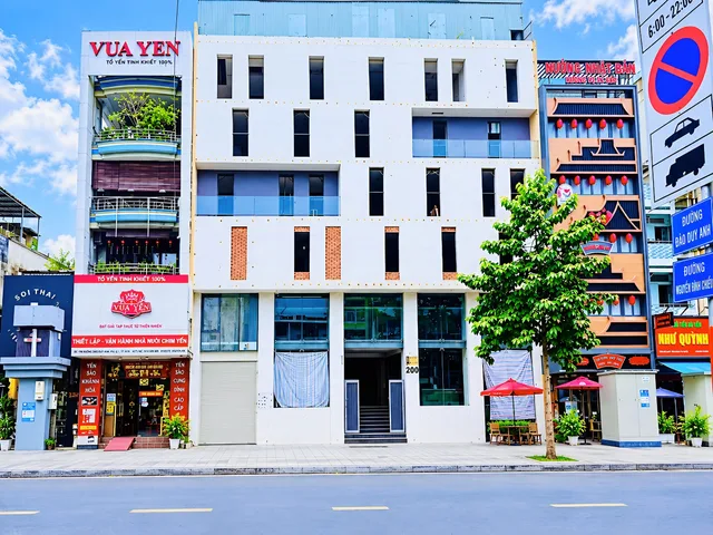 ❇️❇️ Cho Thuê Nhà Mặt Tiền: 200 Nguyễn Tri Phương - Quận 10 - 20x25m, hầm, 7 tầng