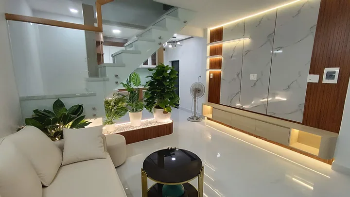 🏡 HIẾM CÓ! NHÀ ĐẸP KHU HỌ LÊ TÂN PHÚ – 3 LẦU 3PN BAN CÔNG RỘNG – CÁCH 10M MẶT TIỀN – 4.25 TỶ
