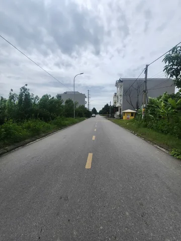 🌈Bán Lô Trục Chính Kim Đôi, Kim Chân Đi Quế Võ Mt 9.5m Dt 162m2 Giá 5.7 Tỷ lh e Điệp 0395777369